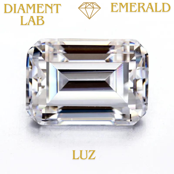 Diament Lab Emerald 0,50ct / H / VS1 Luz